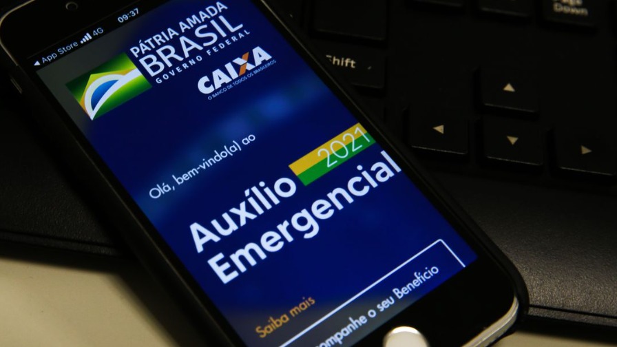 Caixa paga hoje auxílio emergencial a nascidos em março